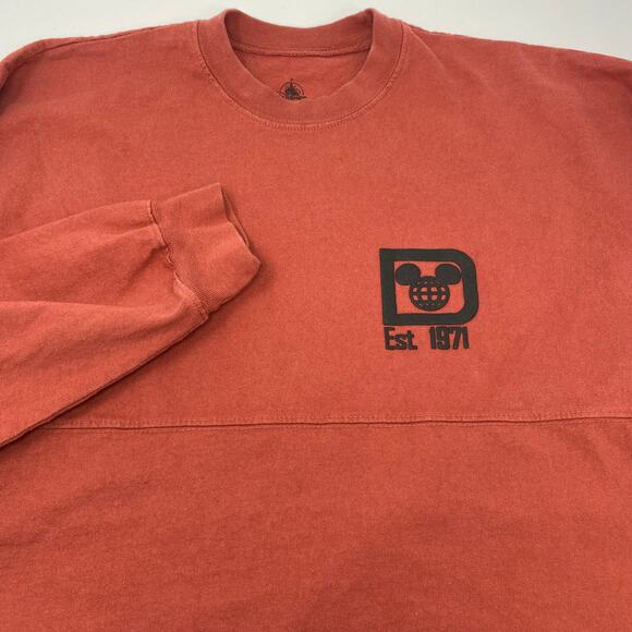 Disney Medium‎ Red Black Print Long Sleeve Pullover Spirit Jersey Sweater - Picture 1 of 4